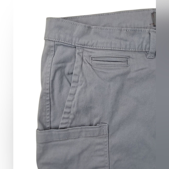 Paperbacks Slate Men's Shorts Size 38 - Picture 3 of 16